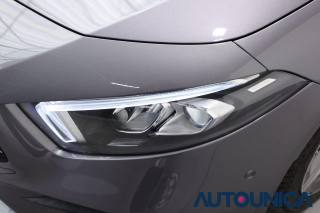 MERCEDES-BENZ A 180 usata, con Frenata d