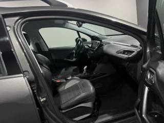 PEUGEOT 2008 usata, con Chiusura centralizzata