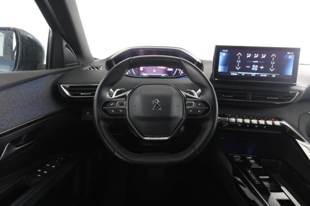 PEUGEOT 3008 usata 5