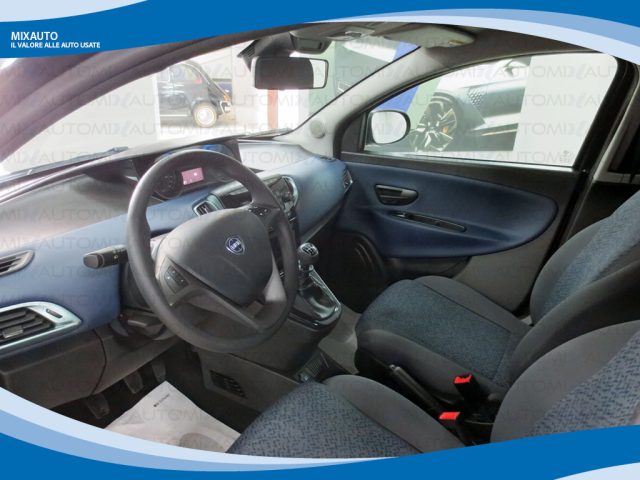 LANCIA Ypsilon usata, con Airbag laterali