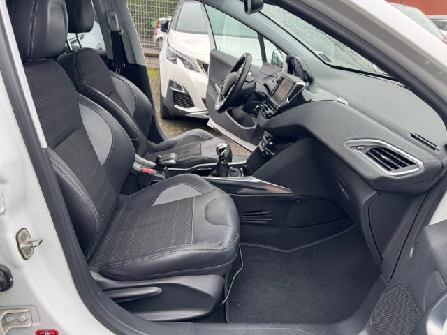PEUGEOT 2008 usata, con Fendinebbia