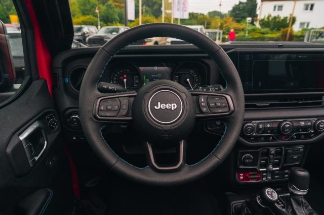 JEEP Wrangler usata, con Sistema di navigazione