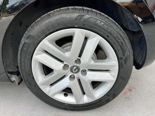 RENAULT Clio usata, con Fari LED