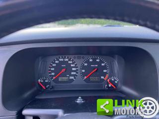VOLKSWAGEN Golf Cabriolet usata 15