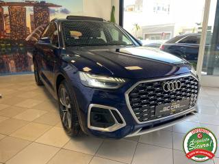 AUDI Q5 usata, con Sensori di parcheggio anteriori
