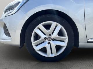 RENAULT Clio usata, con Fari LED