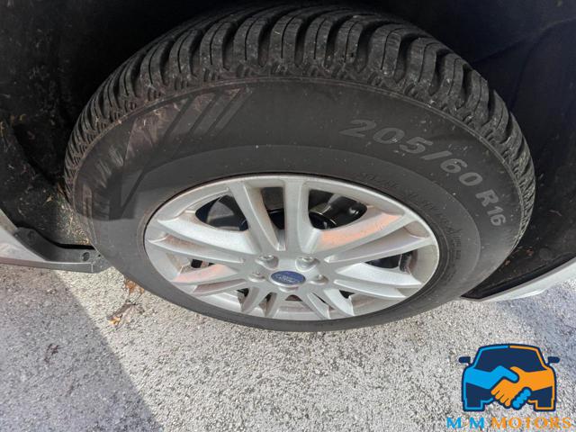 FORD Focus usata, con Telecamera per parcheggio assistito