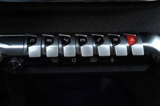 PEUGEOT 3008 usata, con Chiusura centralizzata telecomandata