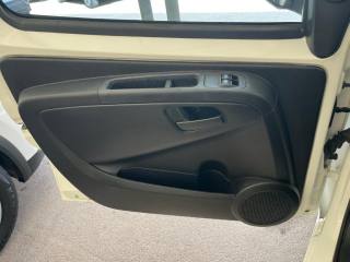 FIAT Fiorino usata, con Specchietti laterali elettrici