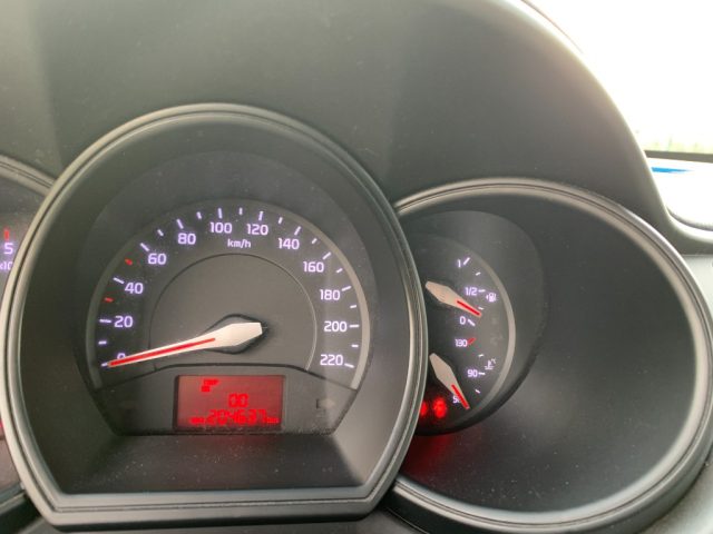 KIA Rio usata, con Fendinebbia