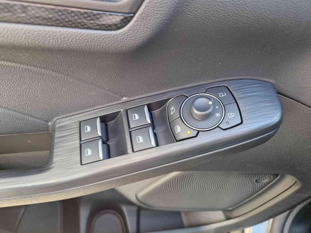 FORD Kuga usata, con USB