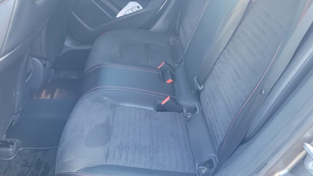 MERCEDES-BENZ CLA 220 usata, con Cerchi in lega