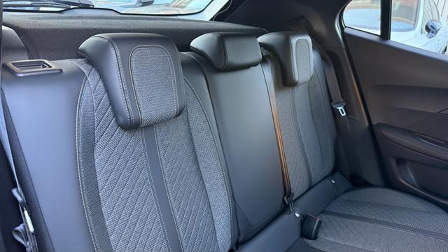 PEUGEOT 2008 usata, con Portapacchi