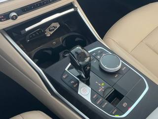 BMW 318 usata, con Fari LED