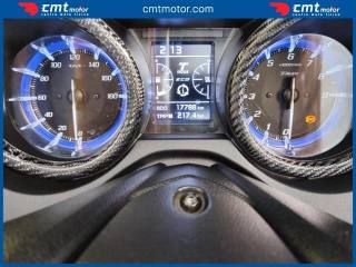 YAMAHA T-Max 560 usata 4