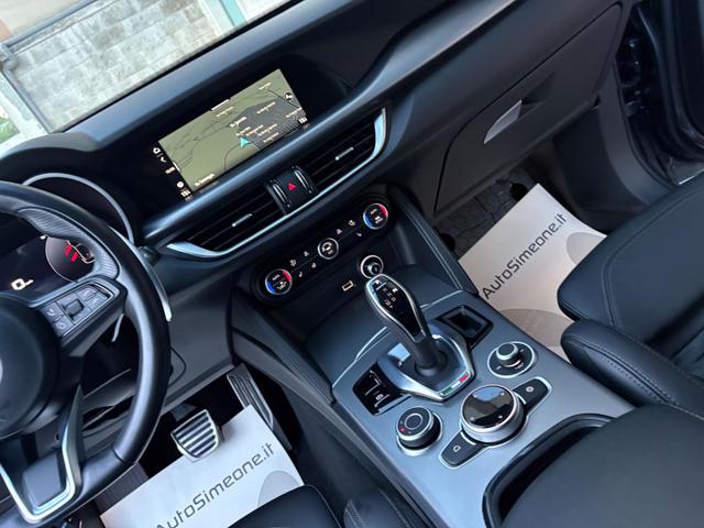ALFA ROMEO Stelvio usata, con Interni in pelle