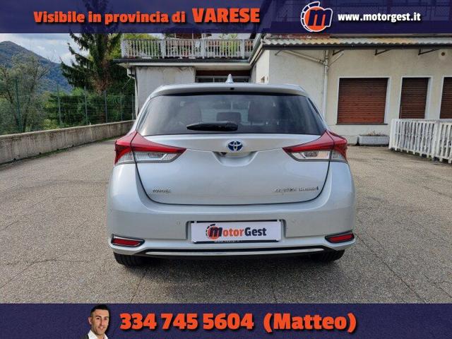 TOYOTA Auris usata, con Autoradio