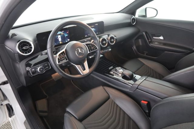MERCEDES-BENZ A 180 usata 0