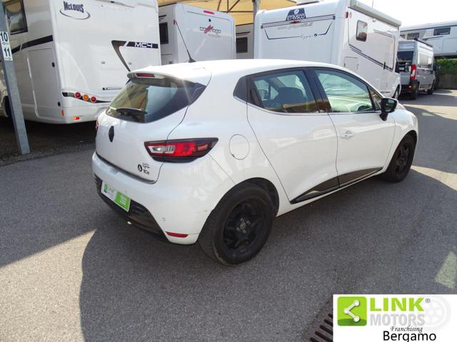 RENAULT Clio usata, con Sistema di navigazione
