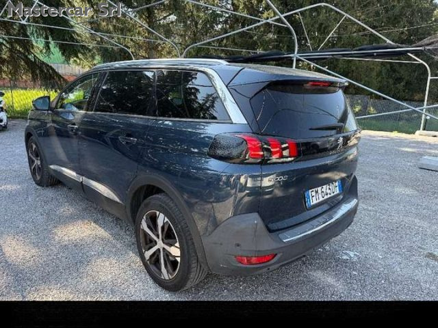 PEUGEOT 5008 usata, con Airbag Passeggero
