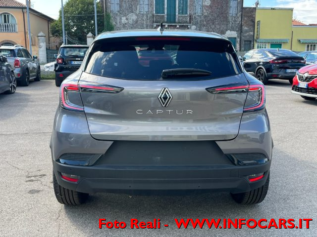 RENAULT Captur usata, con Controllo trazione