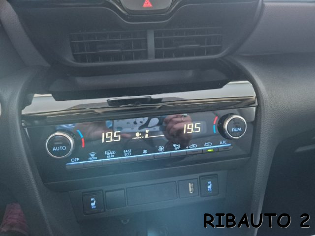 TOYOTA Yaris Cross usata, con Specchietti laterali elettrici