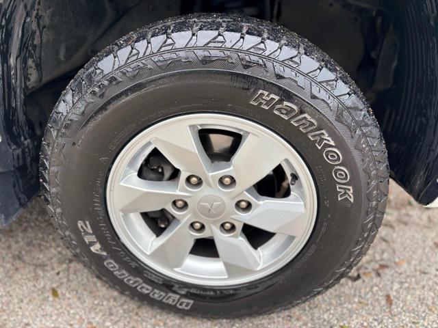 MITSUBISHI L200 usata, con Alzacristalli elettrici