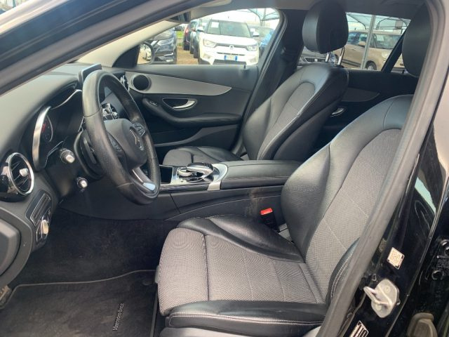 MERCEDES-BENZ C 220 usata, con Chiusura centralizzata