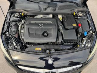 MERCEDES-BENZ A 180 usata, con Volante multifunzione