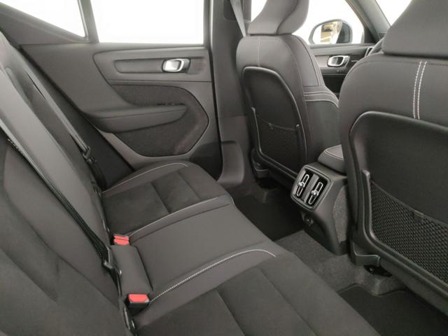 VOLVO XC40 usata, con Sensori di parcheggio anteriori