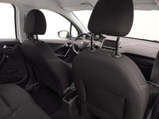 PEUGEOT 208 usata, con Isofix