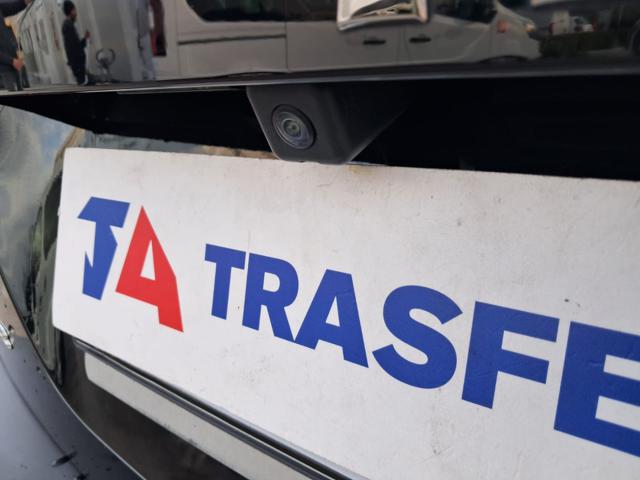 PEUGEOT 2008 usata, con Specchietti laterali elettrici