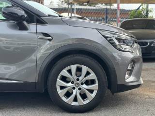 RENAULT Captur usata, con Boardcomputer