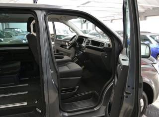 VOLKSWAGEN Multivan usata, con Airbag laterali