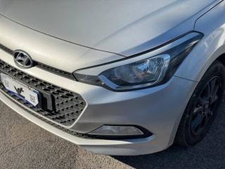 HYUNDAI i20 usata, con Autoradio