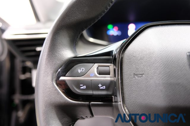 PEUGEOT 208 usata, con Touch screen
