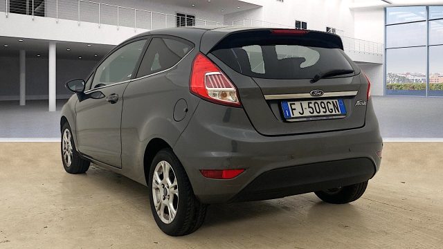 FORD Fiesta usata, con Fendinebbia