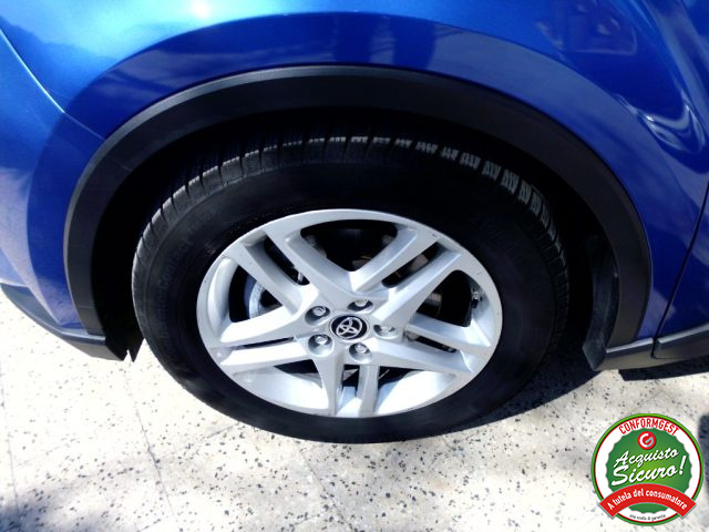 TOYOTA C-HR usata, con MP3