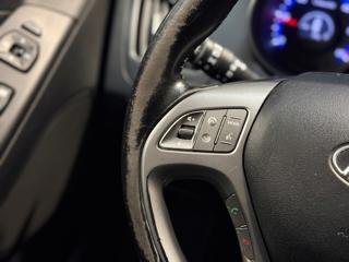HYUNDAI iX35 usata, con Park Distance Control