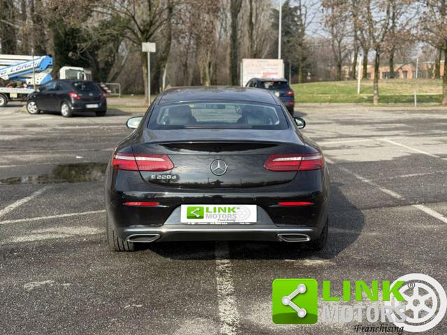 MERCEDES-BENZ E 220 usata, con Autoradio