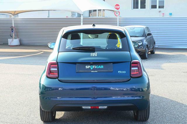 FIAT 500e usata, con Autoradio