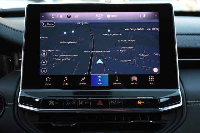 JEEP Compass usata, con Sistema di navigazione