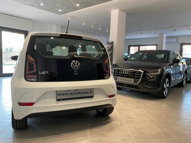 VOLKSWAGEN up! usata, con Antifurto
