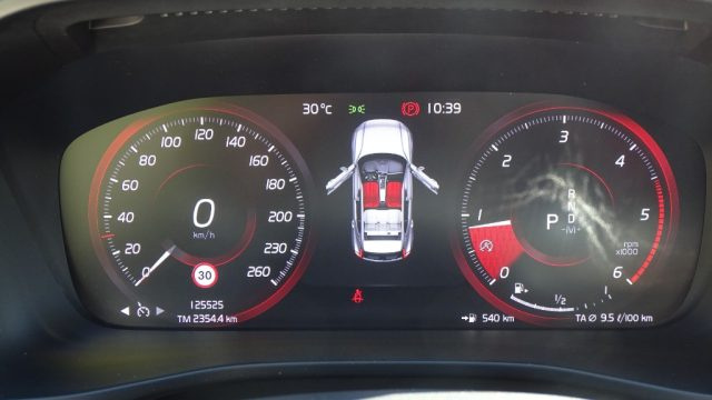VOLVO XC40 usata 96