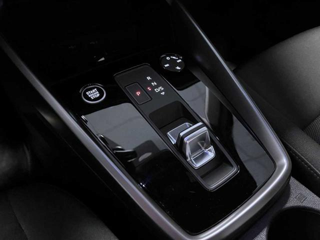 AUDI A3 usata, con Specchietti laterali elettrici