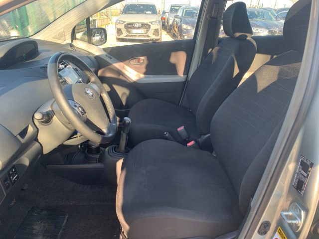 TOYOTA Yaris usata, con Controllo trazione