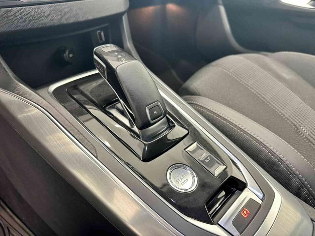 PEUGEOT 308 usata, con Boardcomputer