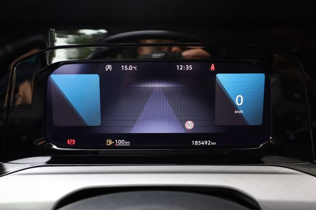 VOLKSWAGEN Golf usata, con Sensore di luce