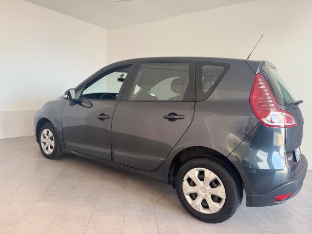 RENAULT Scenic usata 7