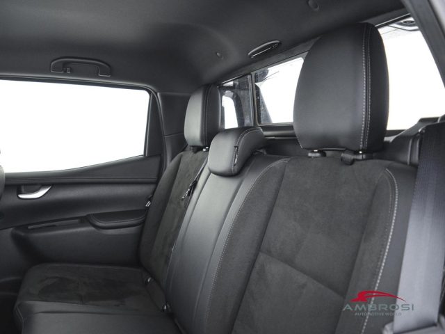 MERCEDES-BENZ X 350 usata 9